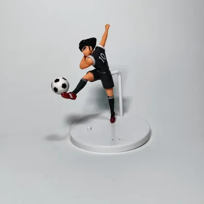Steve Hyuga – 10.5 cm